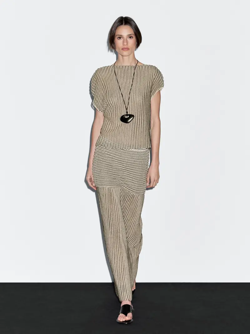 Gonna Lunga Plissettata Con Dettaglio Jaspé - Beige - - Massimo Dutti - Femminile