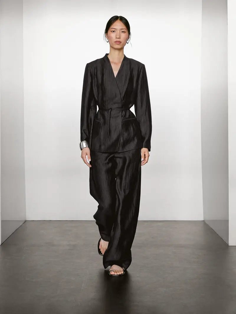 Pantaloni A Palazzo Con Pince In Misto Lino - Nero - (It 44) - Massimo Dutti - Femminile