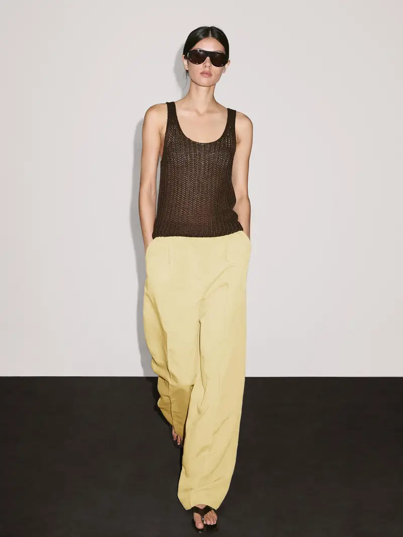 Pantaloni Da Completo Con Dettaglio Di Pince - Giallo Limone - (It 44) - Massimo Dutti - Femminile