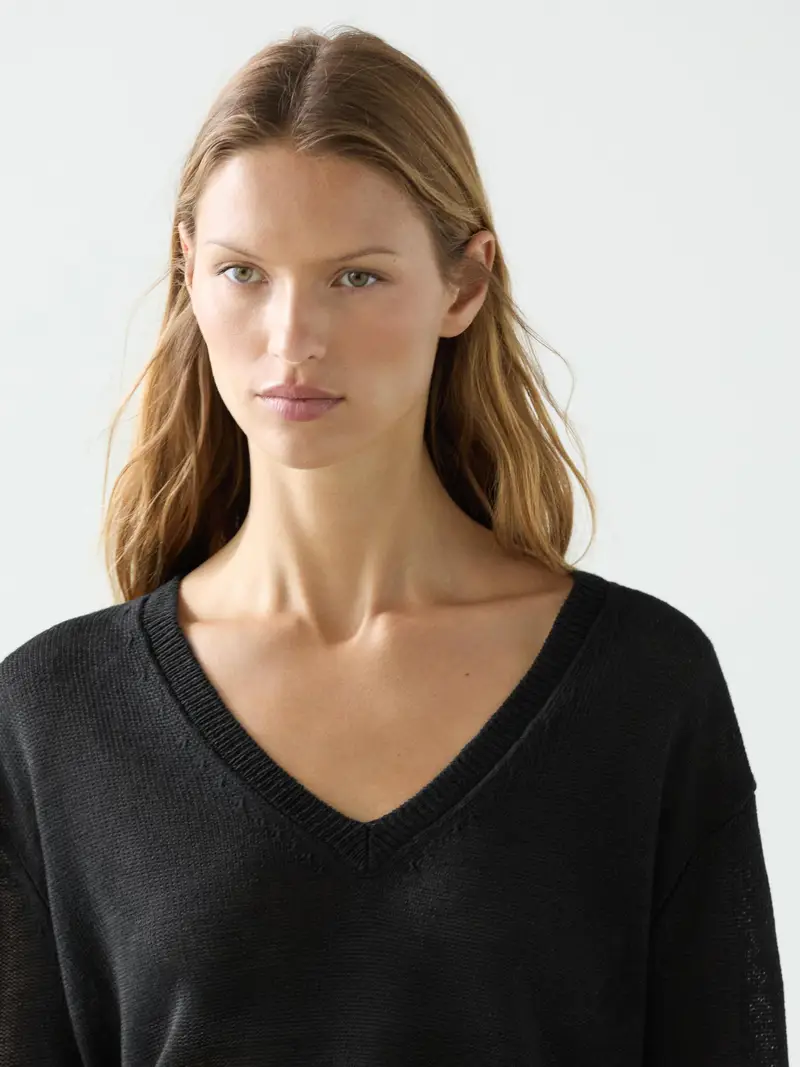 Pullover In Maglia Con Scollo A V In Lino - Nero - - Massimo Dutti - Femminile