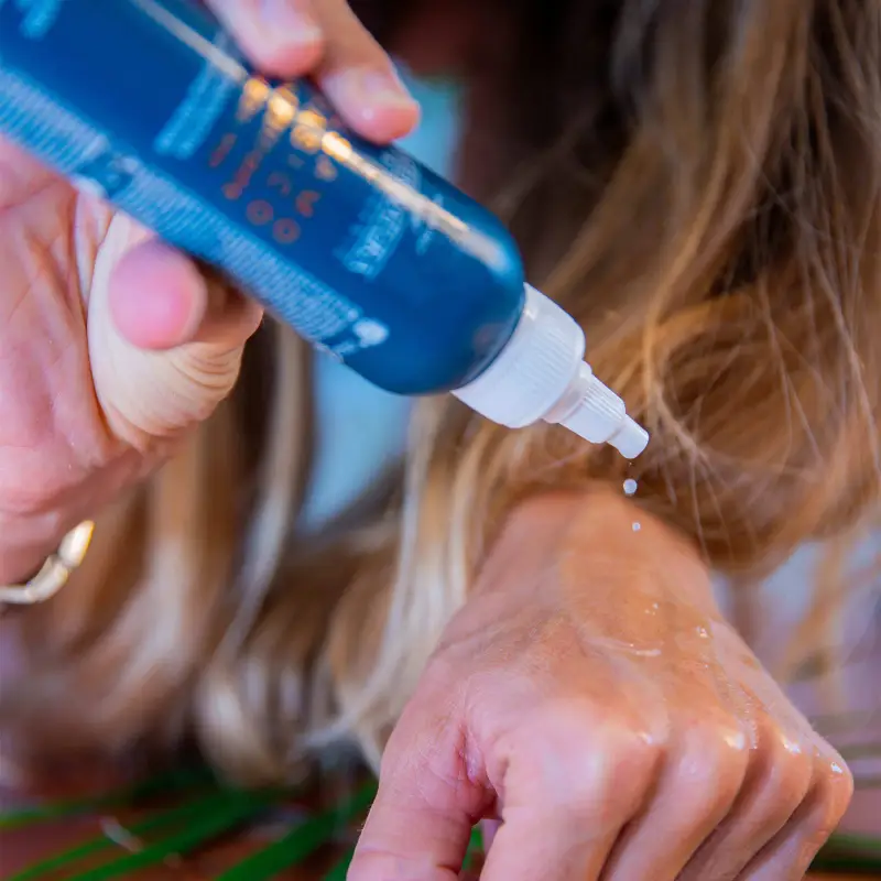 Balsamo, Maschere e Olii Balsamo Bifasico Ricostruttore Capelli Danneggiati - Capelli danneggiati miniatura 3