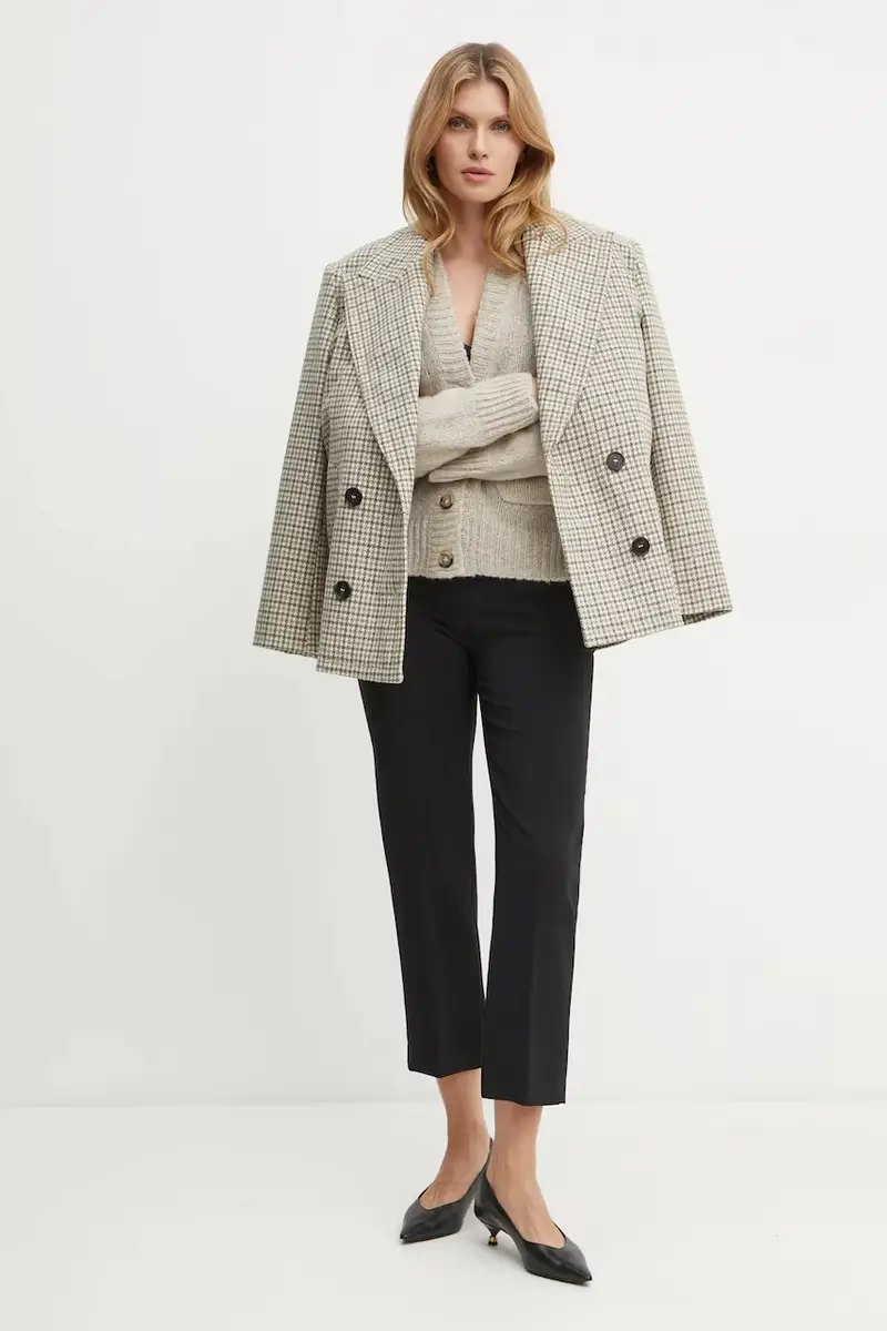 cappotto in lana colore beige 2426086034200 miniatura 2