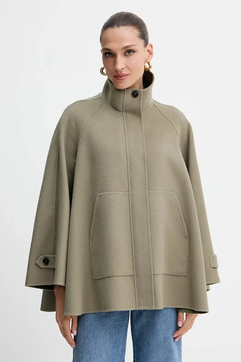 . cappotto in lana colore verde 2526086071200