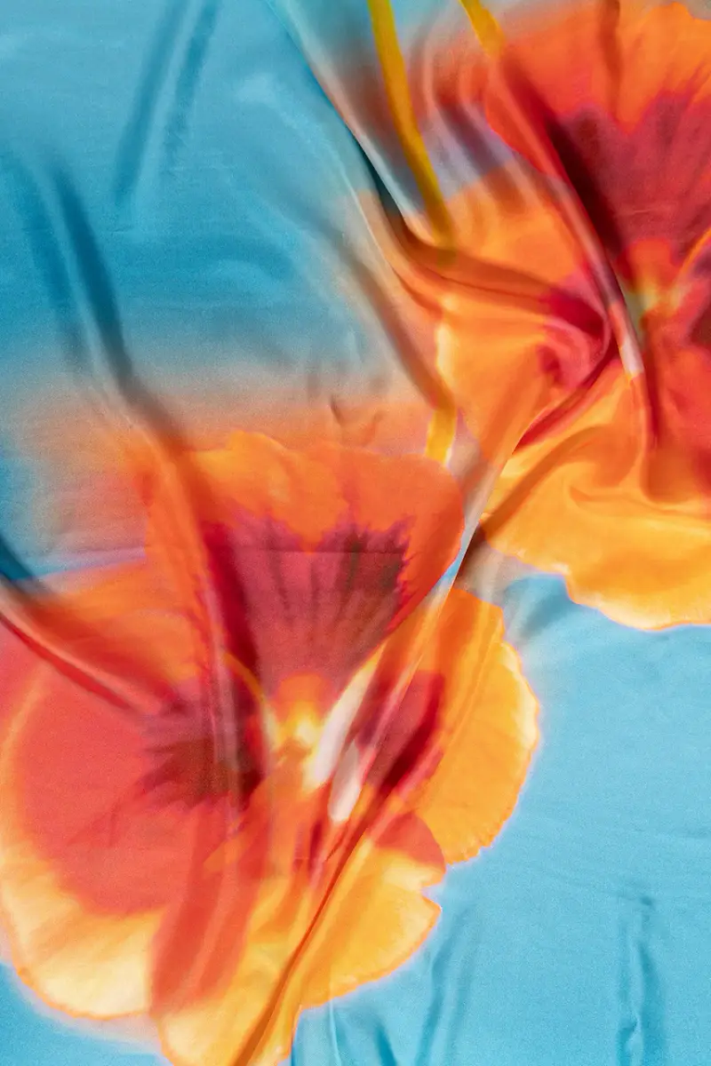 foulard in seta donna colore blu 2526546046200 miniatura 3