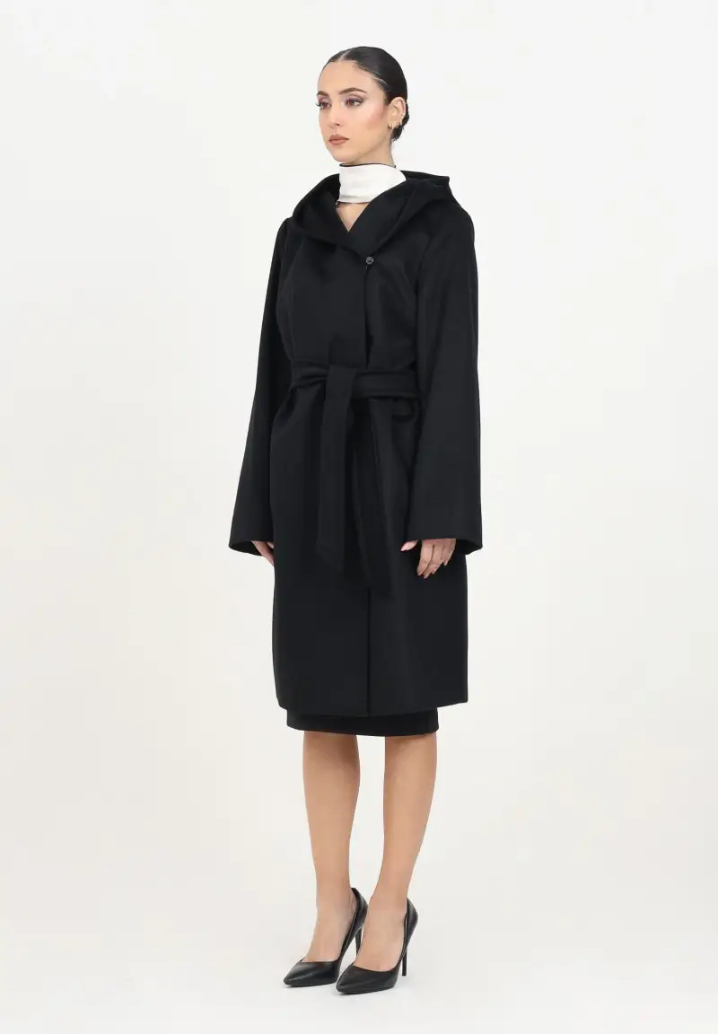 Cappotto nero da donna modello Newmang