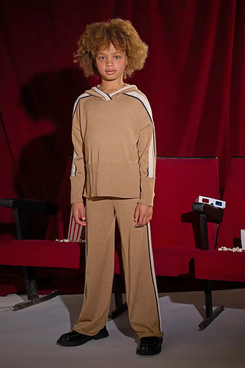 completo bambino/a colore marrone 7585