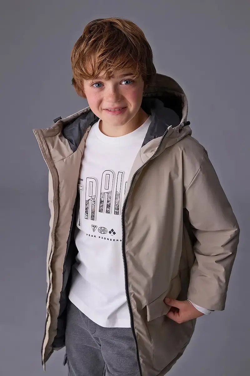giacca per bambini colore beige 7415