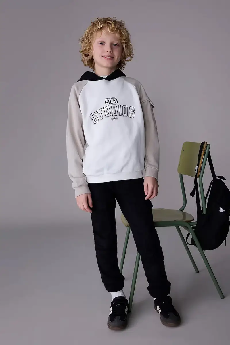 tuta per bambini colore beige 7851