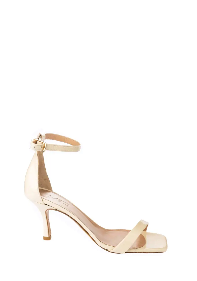 MC2020 - Sandalo Milk