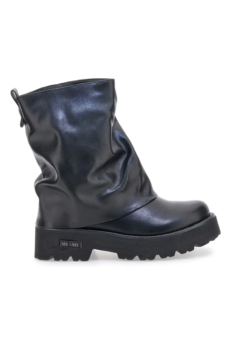 Stivali neri con gambale morbido e suola carrarmato Me & Me 3014 [NERO]