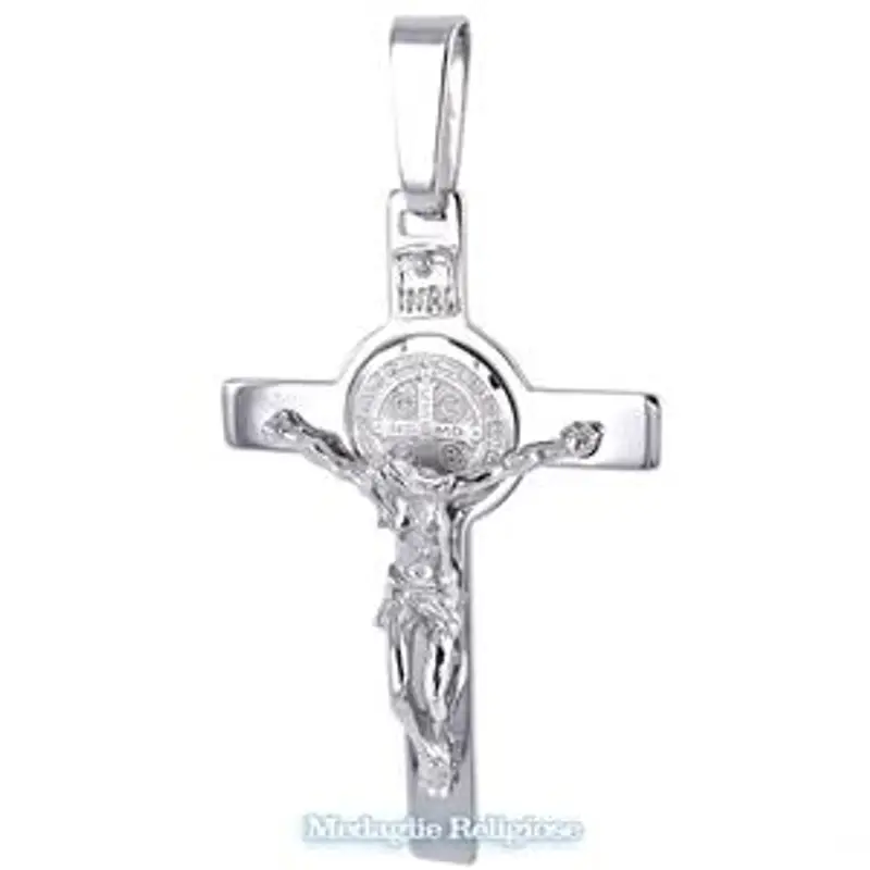 croce di san benedetto in oro bianco con medaglia