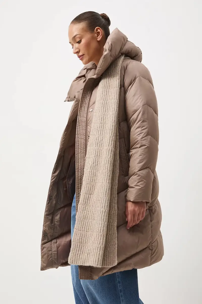 cappoto in piuma-piumino colore turchese Beige