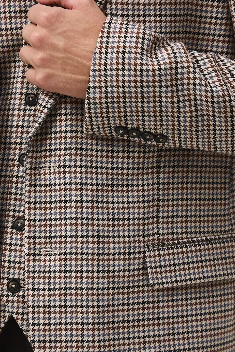 Medicine Giacca marrone slim fit con spalline imbottite miniatura 5