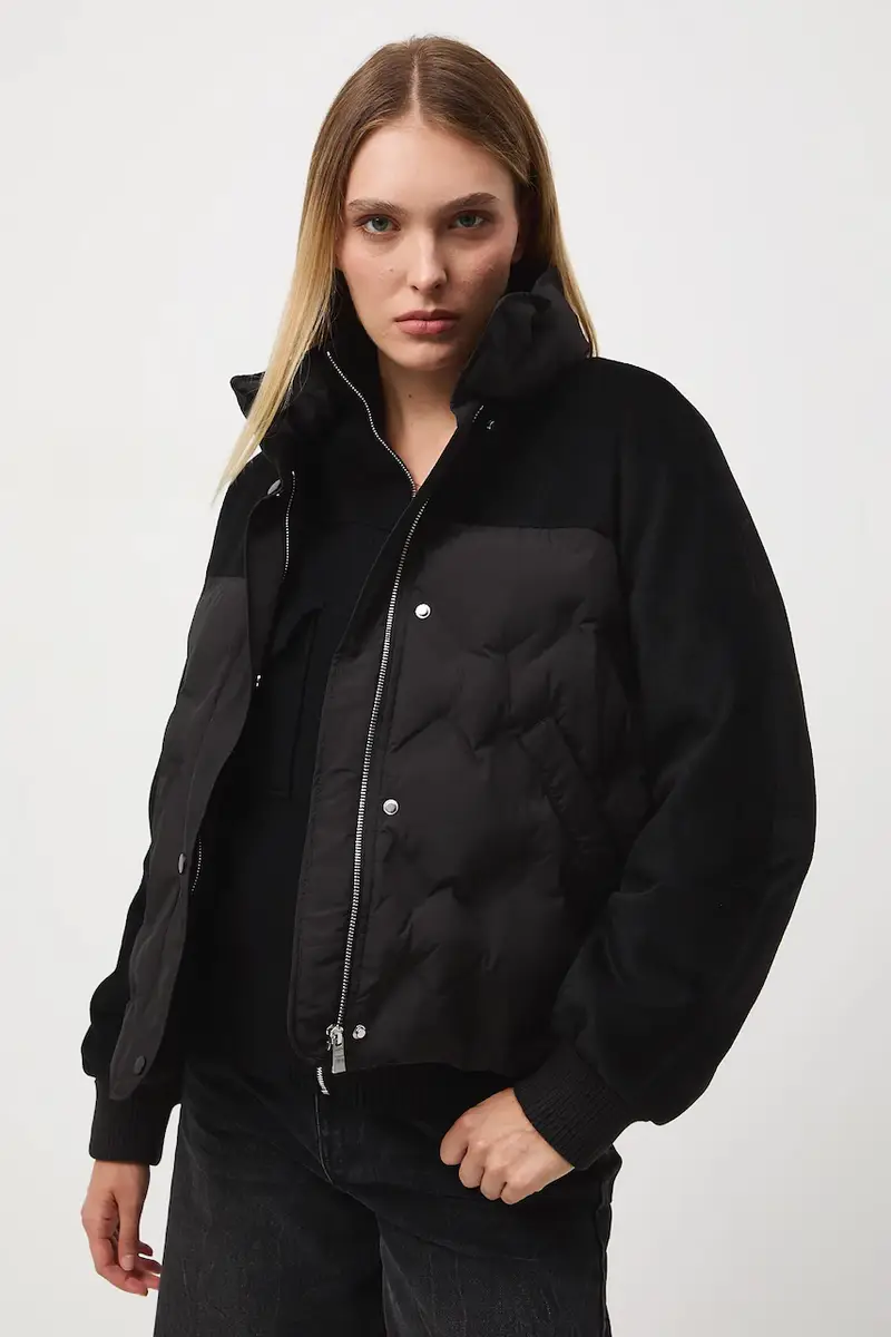 Medicine Giacca nera donna in tessuto tecnico