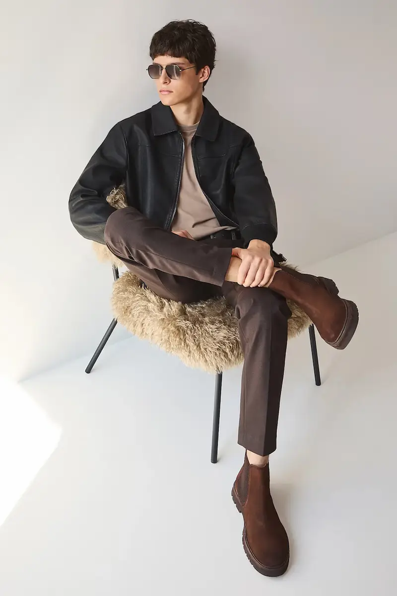 scarpe in camoscio uomo colore marrone