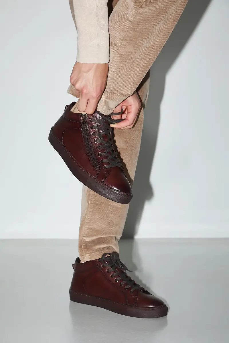 scarpe in pelle uomo colore marrone