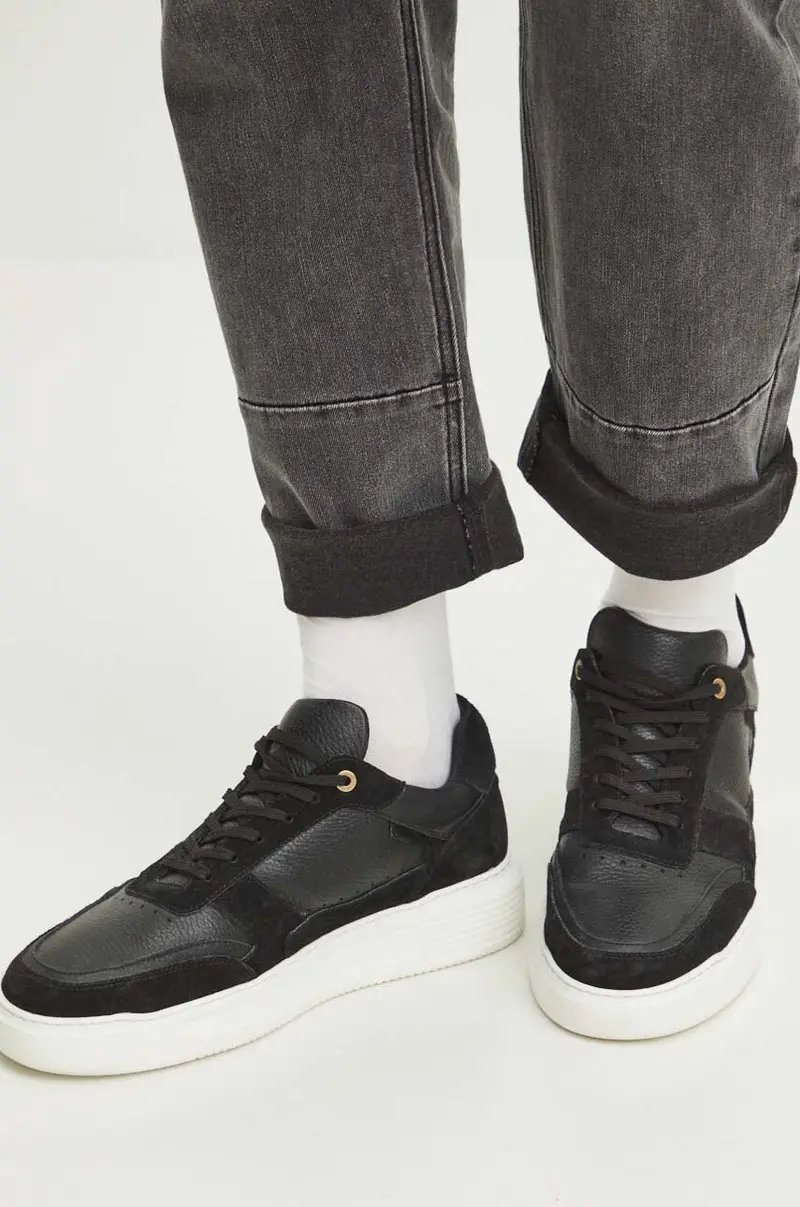 sneakers uomo colore nero