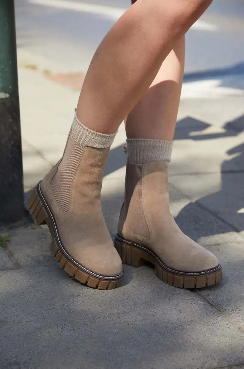 stivaletti alla caviglia in camoscio donna colore beige