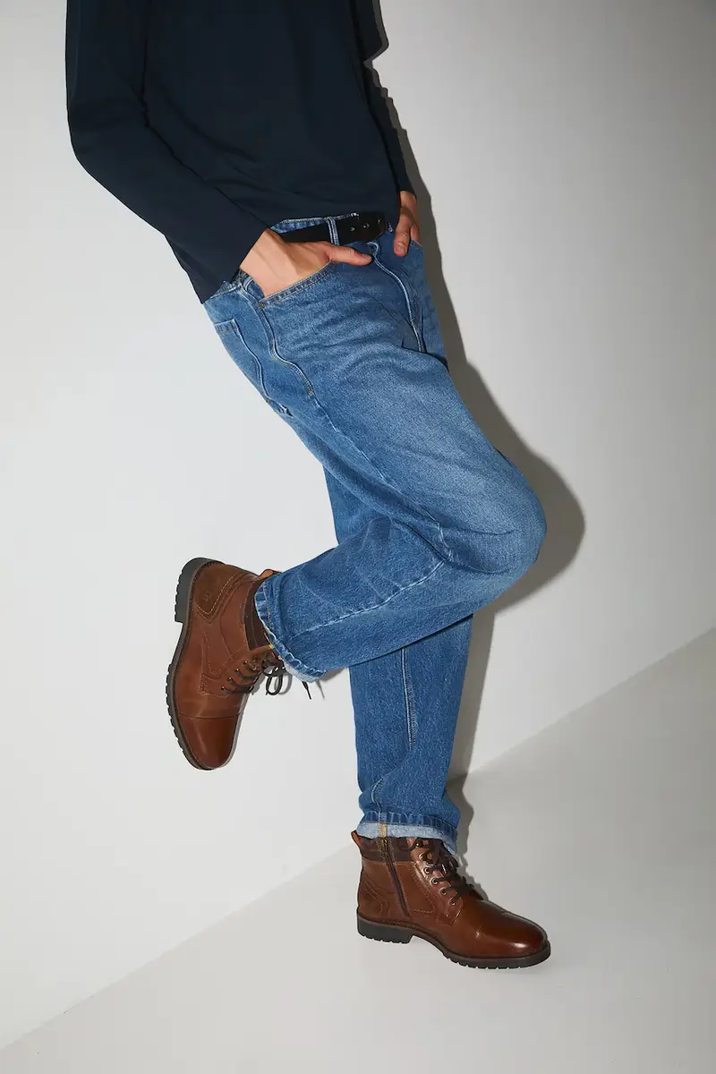 stivali uomo colore marrone