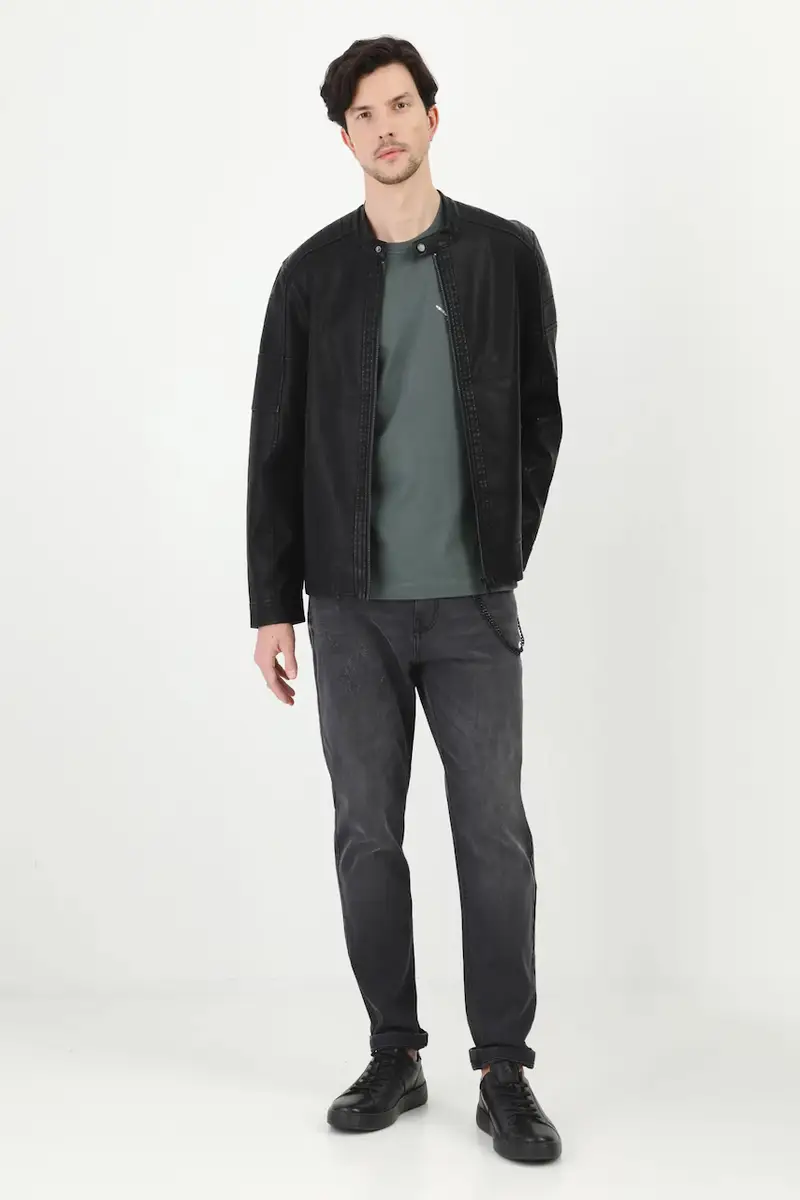 uomo colore nero miniatura 2