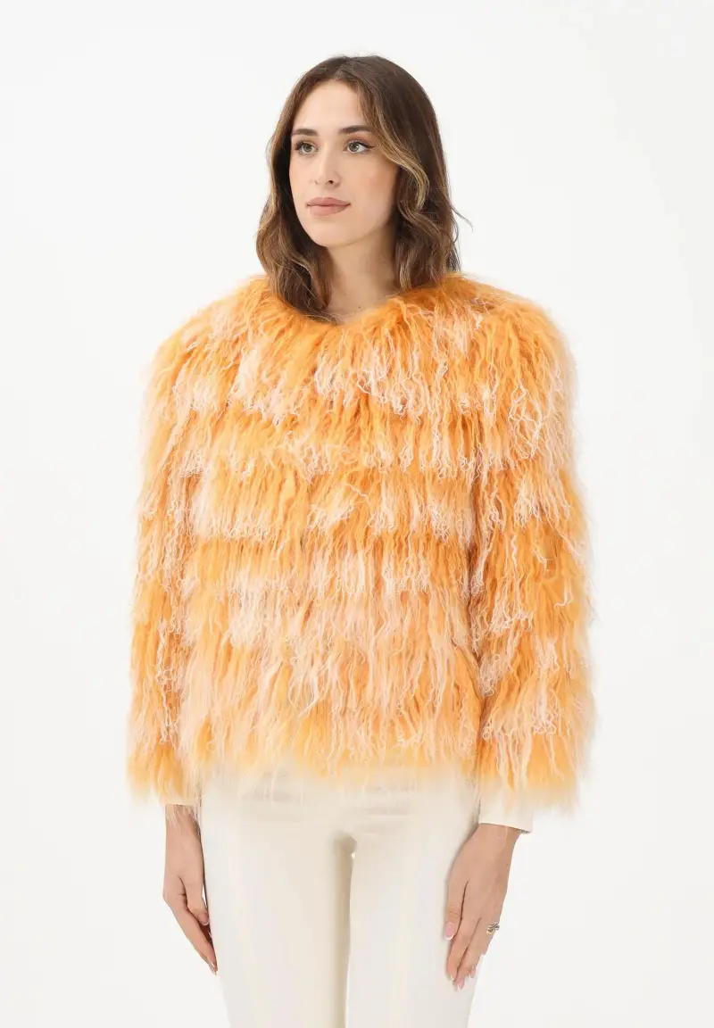 Pelliccia arancione da donna con sfumature chiare