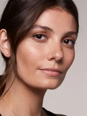 MK Orecchini a bottone a forma di cuore in argento sterling con placcatura in metallo prezioso e pavé - Oro Rosa - Michael Kors miniatura 3