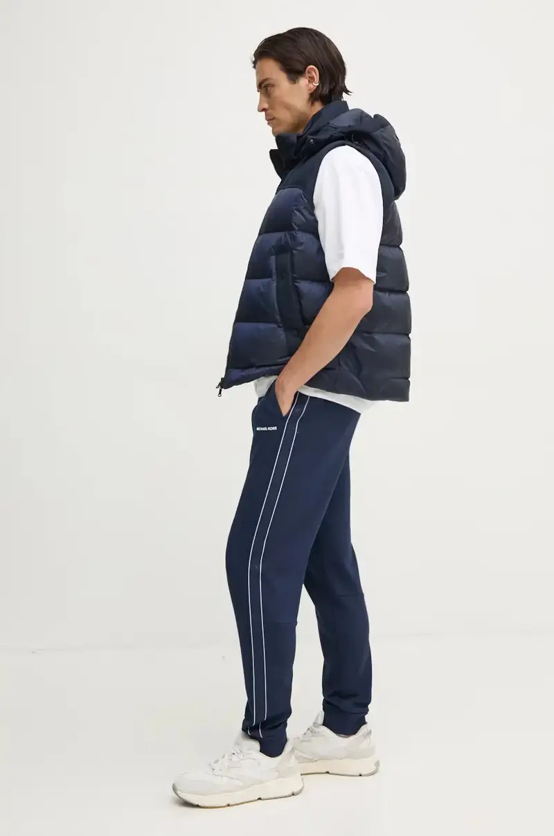 pantaloni della tuta colore blu navy con applicazione CT4524J5MF