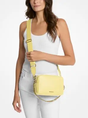 MK Camera bag a tracolla Bryant media in pelle martellata - Giallo - Michael Kors miniatura 2