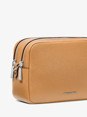 MK Camera bag a tracolla Bryant media in pelle martellata - Marrone - Michael Kors miniatura 2