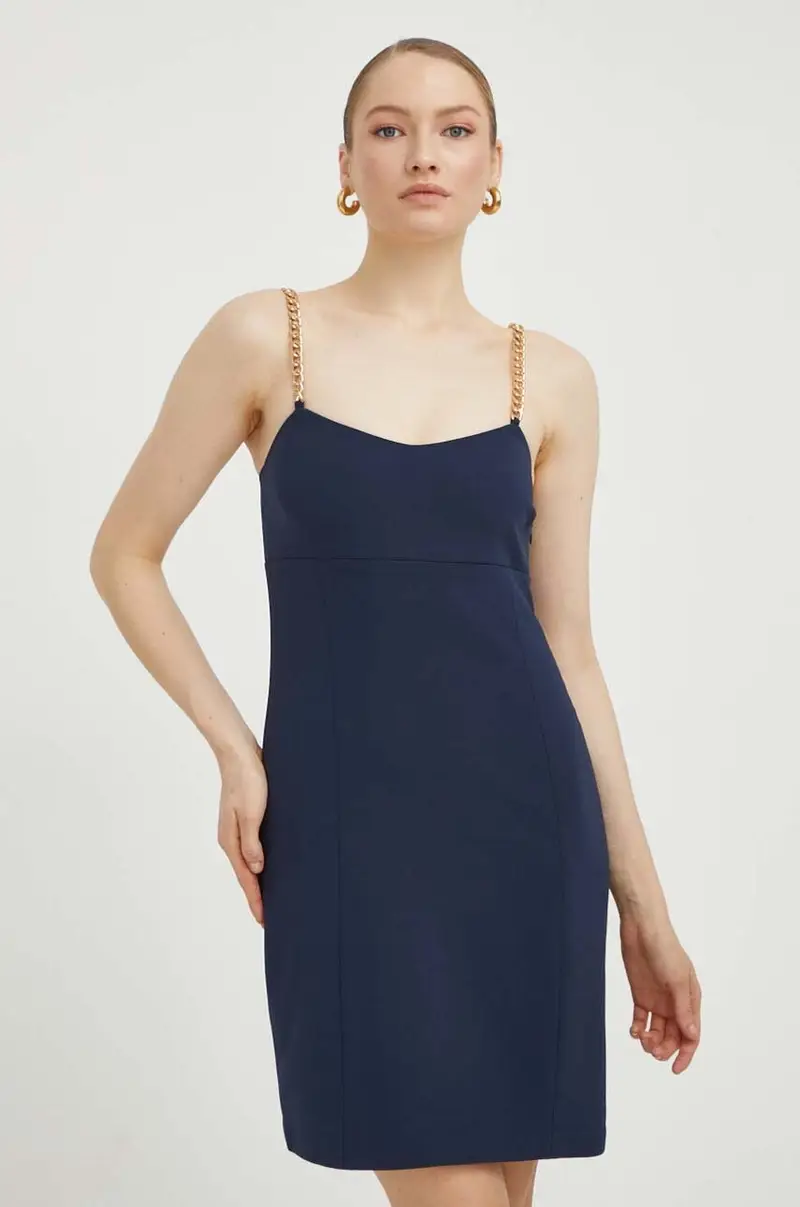 vestito colore blu navy