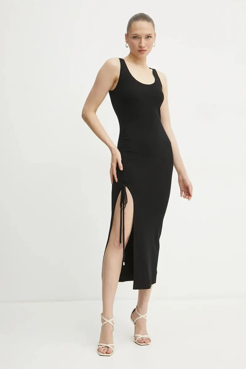 vestito in lana colore nero MR582UH4VR