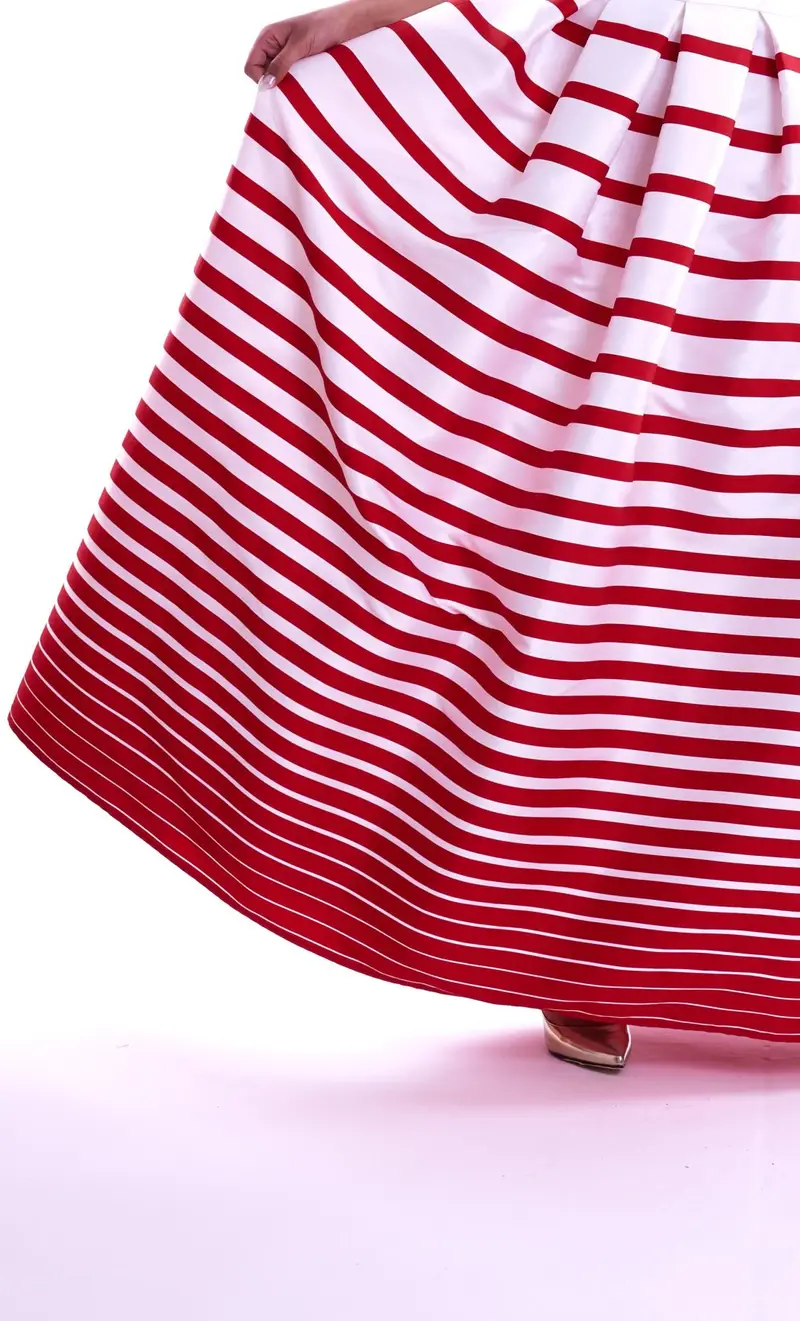 Abito lungo mischalis con righe orizzontali, colore bianco miniatura 2