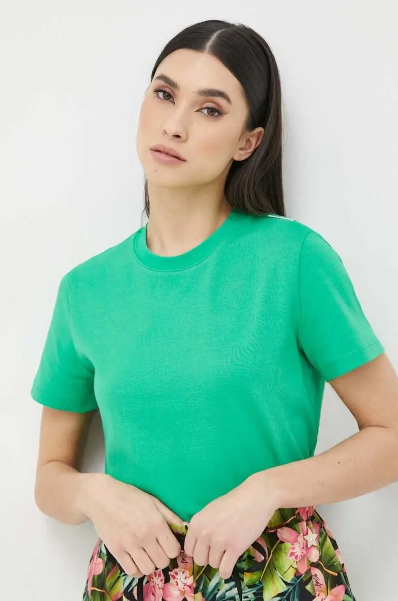 t-shirt in cotone colore verde