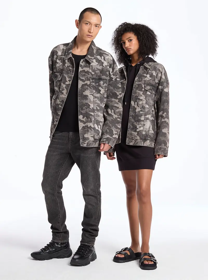 MK Giacca in denim con stampa camouflage - Grigio - Michael Kors