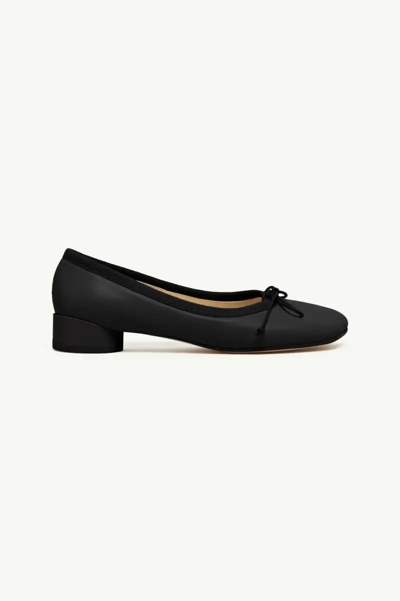 Ballerina Anatomic Classic nera MM6