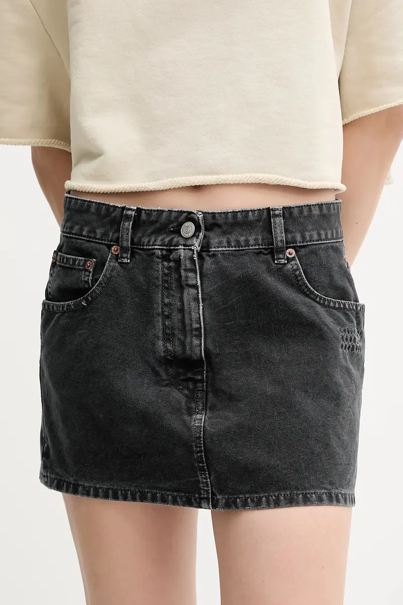 gonna colore nero S52MC0010