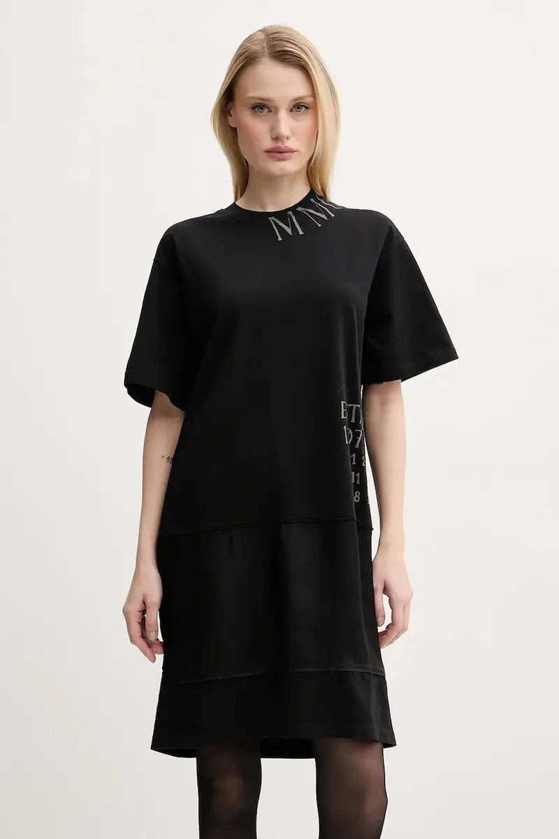 vestito colore nero S52DA0058.M20050