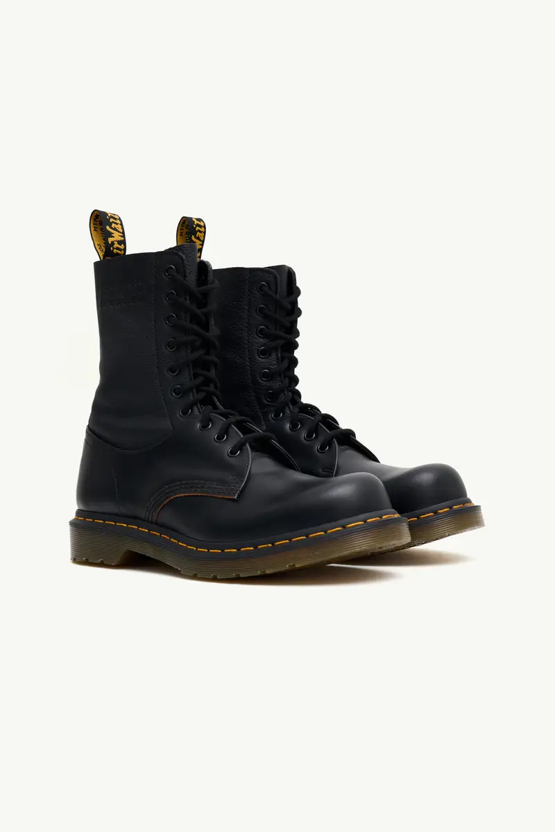 MM6 x Dr. Martens 10 Eye Twisted and Reimagined miniatura 2