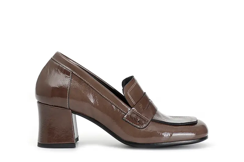 mocassino donna in vernice tortora