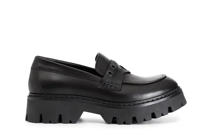 mocassino in pelle con occhielli nero 37