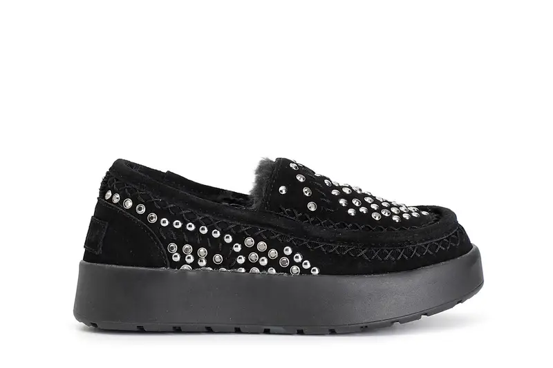 mocassino in pelle scamosciata con strass e borchie nero 37