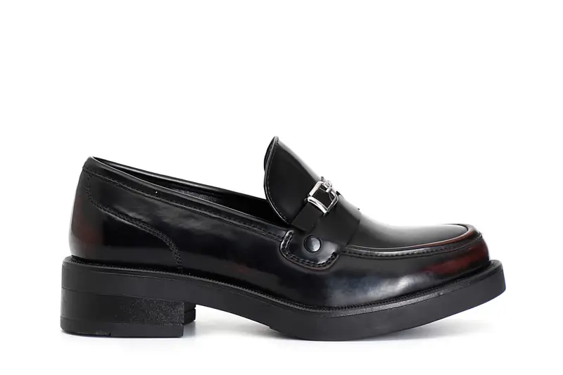 mocassino in similpelle spazzolata e fibbia bordeaux 40