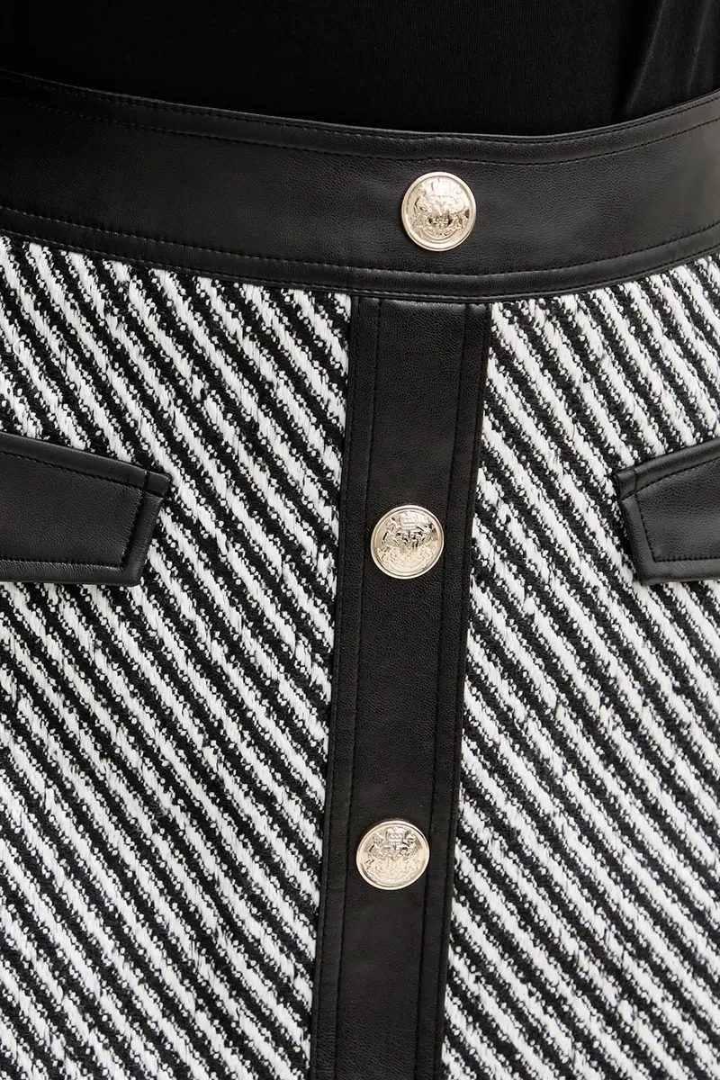 gonna colore nero JEGGO miniatura 5