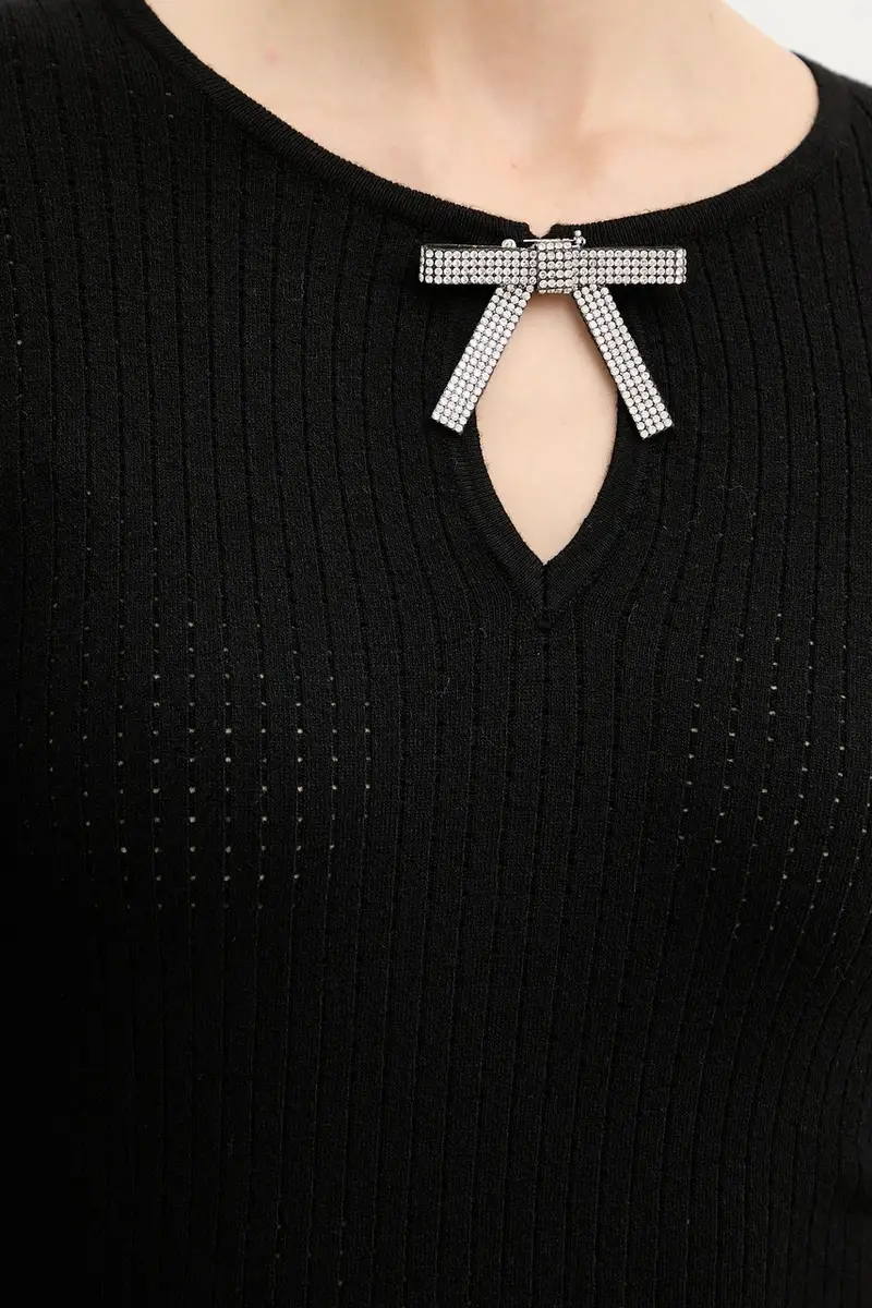 maglione donna colore nero MNODI miniatura 5