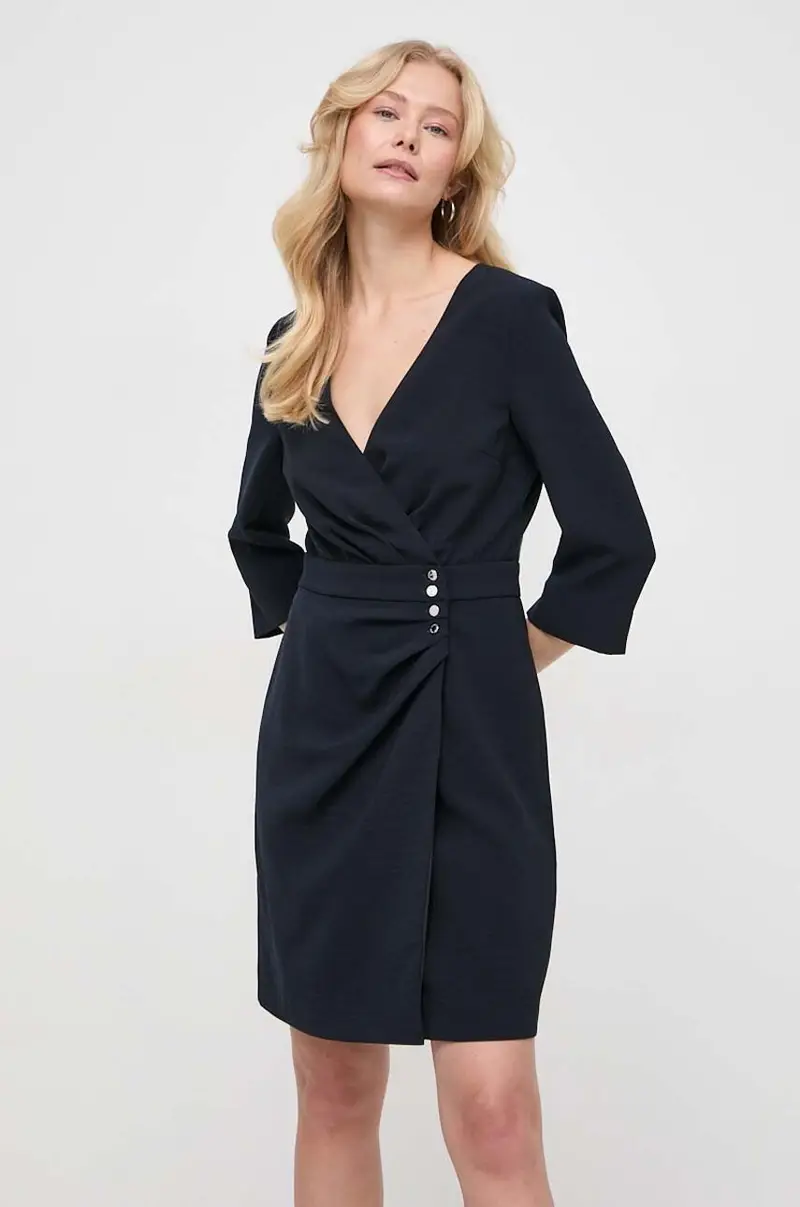 vestito colore blu navy