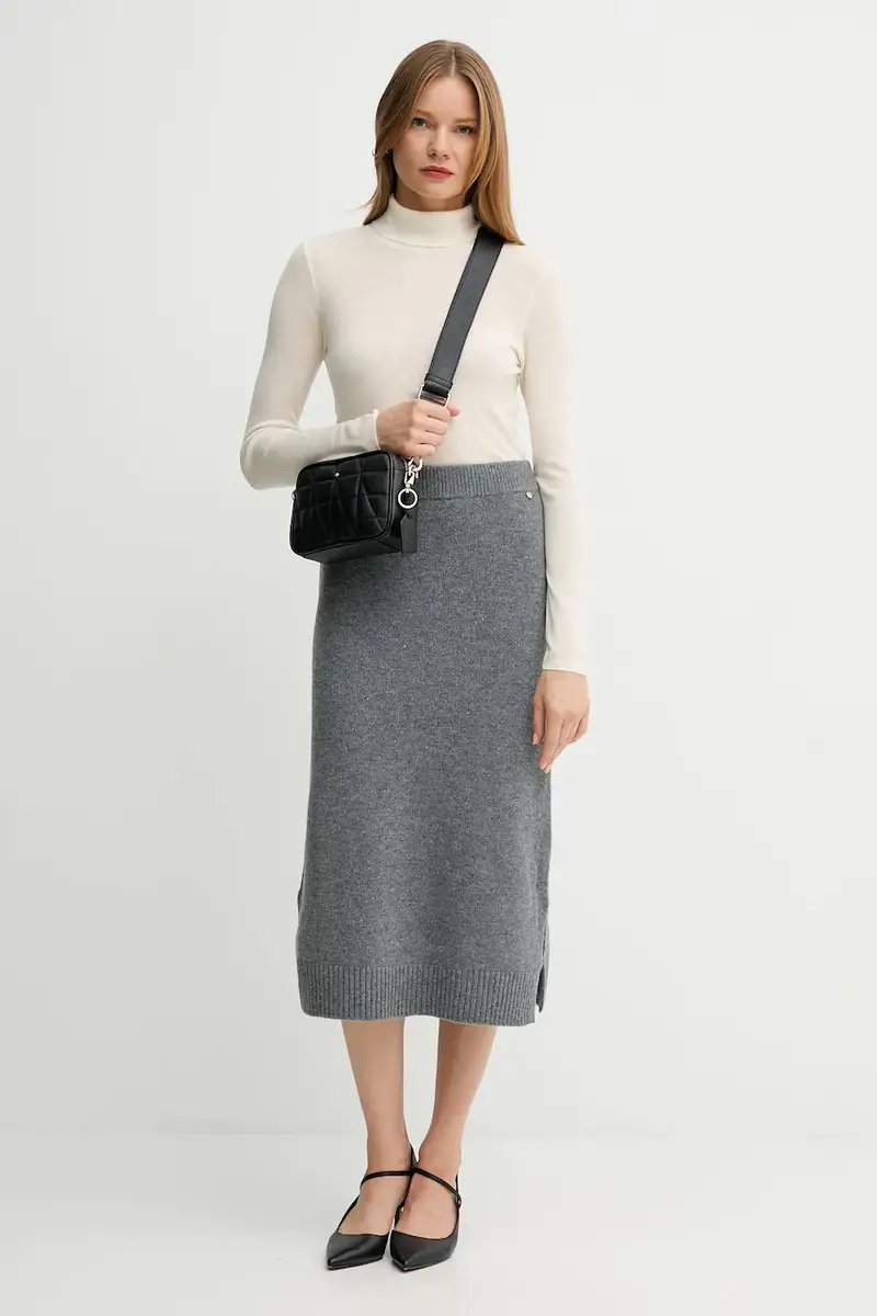 maglione in lana donna colore nero 165910 Beige miniatura 2