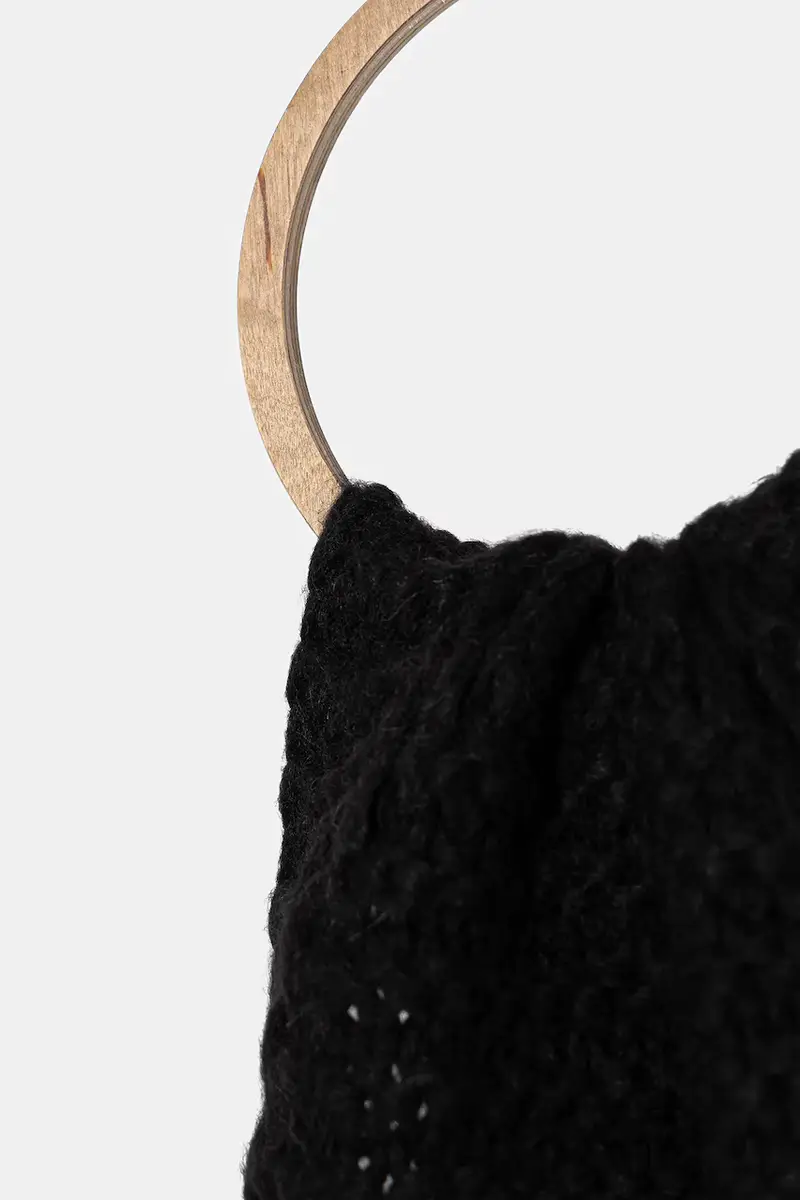 sciarpa in lana donna colore nero con applicazione M3354 30817 miniatura 2