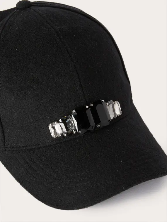 Berretto con ricamo di pietre Donna, Nero miniatura 3