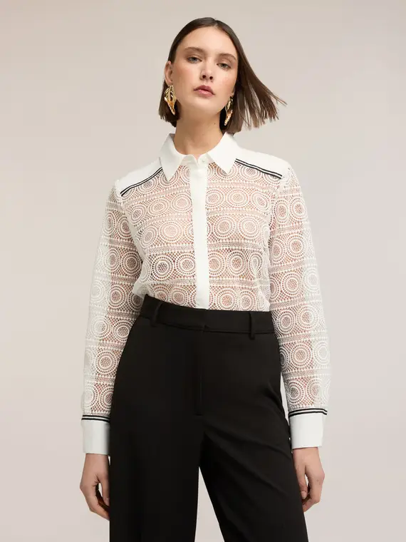 Camicia in pizzo macramé con bande a contrasto Donna, Bianco