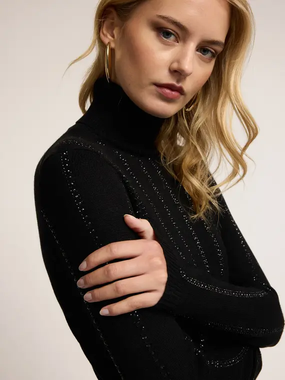 Dolcevita in maglia con strass Donna, Nero